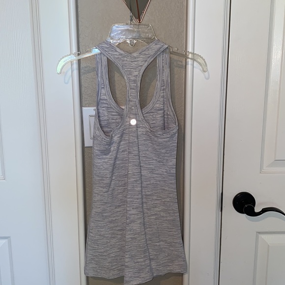 Lululemon Tank - Picture 4 of 6